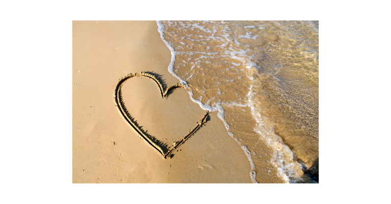 Alone Shayari in Hindi: Understanding Solitude Through Words and Emotion